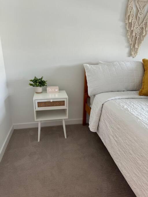 Appartement Spacious, Modern 1bd Hollywood Free Parking, Pool, Wifi, Private Balcony *