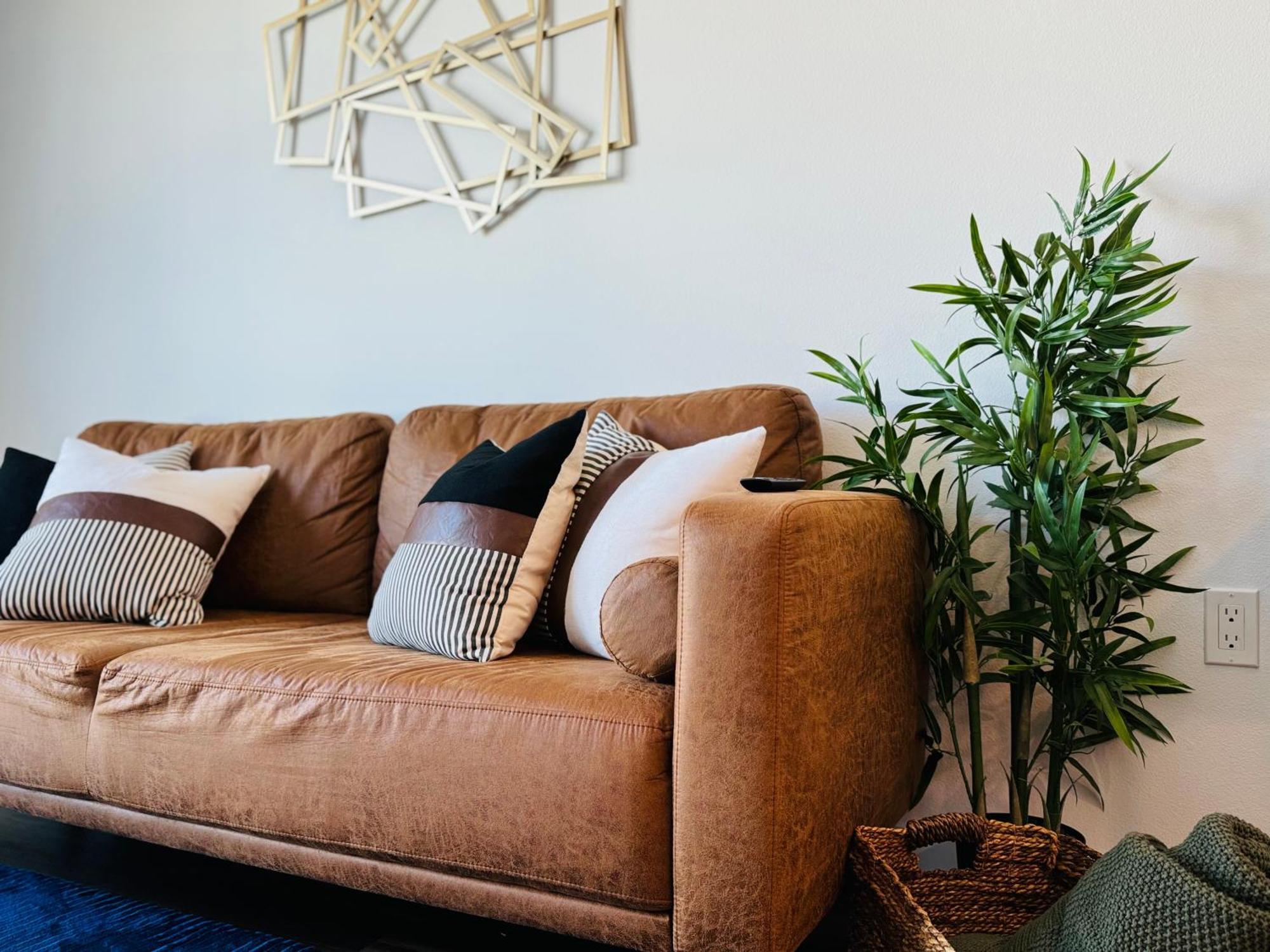 Spacious, Modern 1bd Hollywood Free Parking, Pool, Wifi, Private Balcony Appartement